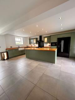 undefined, Wrexham Road, Tarporley CW6