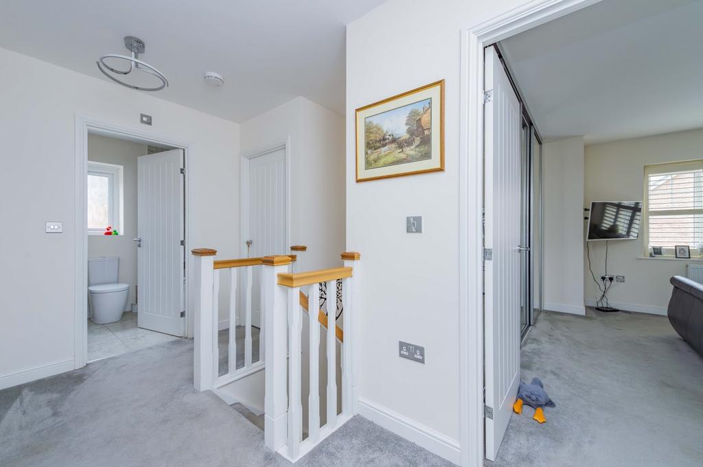 79 Llys Y Groes PFP (10 of 39)