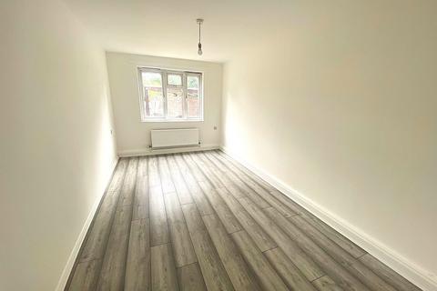 1 bedroom flat for sale, Lindisfarne Way, London E9