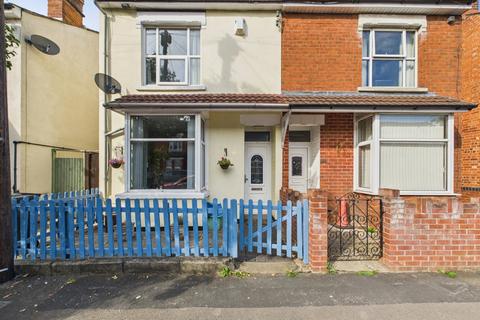 65 Clegram Road, Gloucester, GL1 5PZ