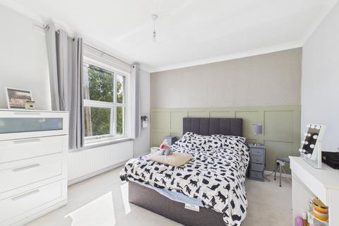 65 Clegram Road, Gloucester, GL1 5PZ