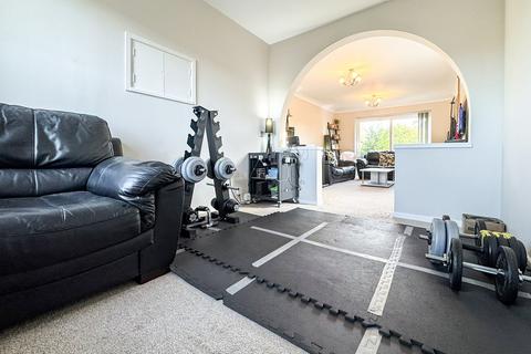 undefined, Calbourne Drive, Calcot, Reading, RG31
