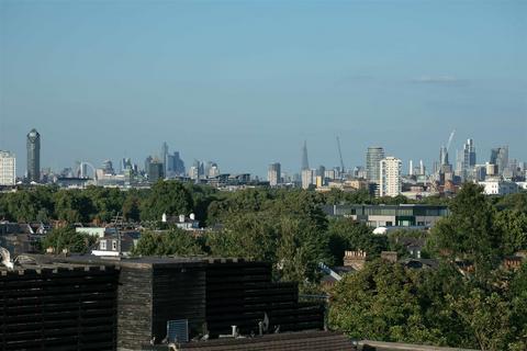 1 bedroom flat for sale, Tileman House, 133 Upper Richmond Road, Putney