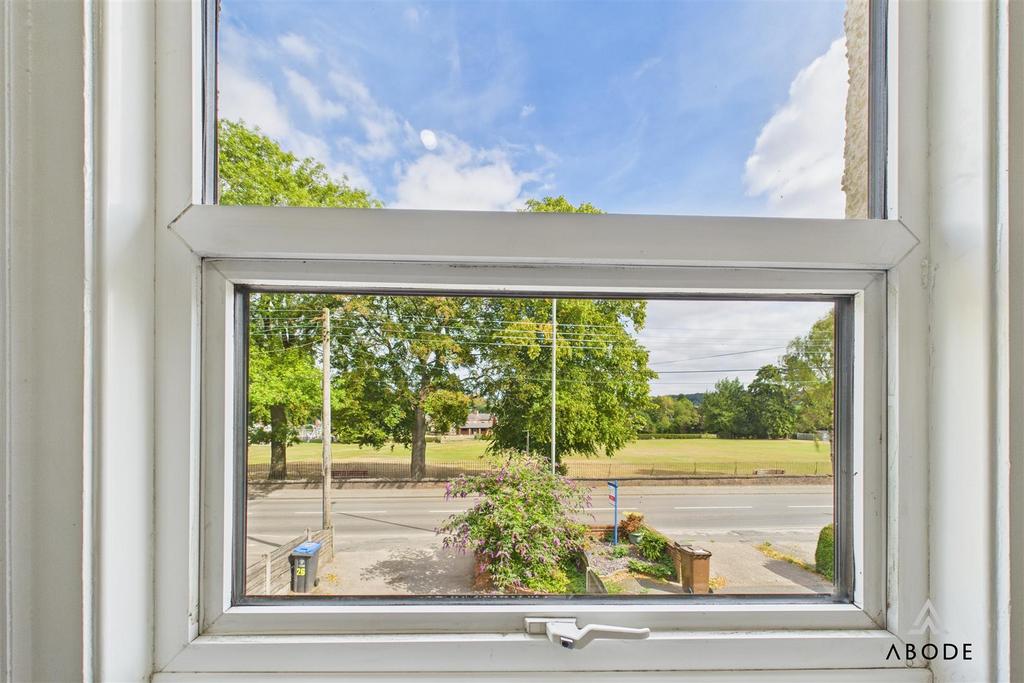 CAM02696 G0-PR0677-STILL025.jpg