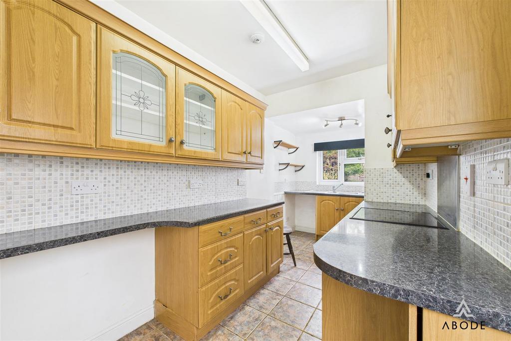 CAM02696 G0-PR0677-STILL013.jpg