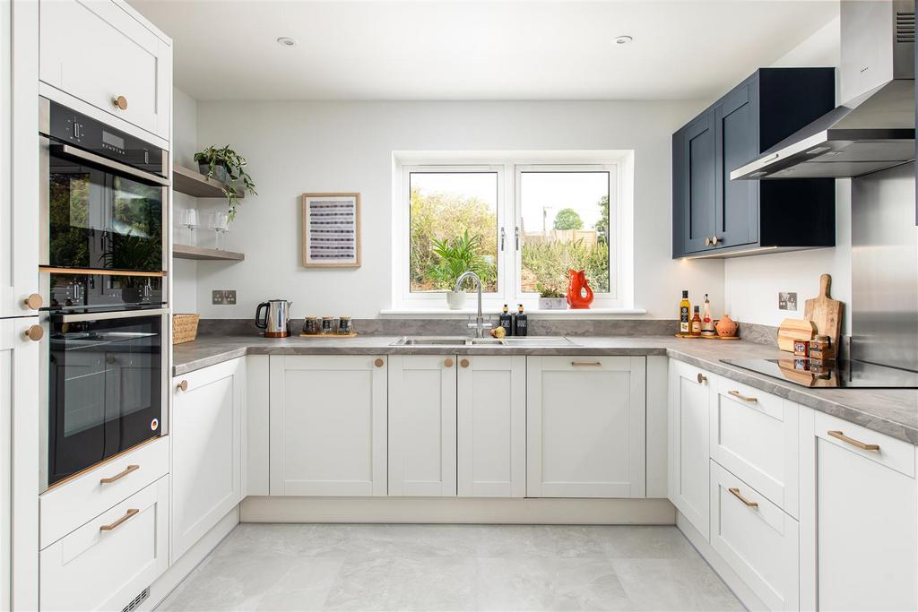 Kitchen 7.jpg