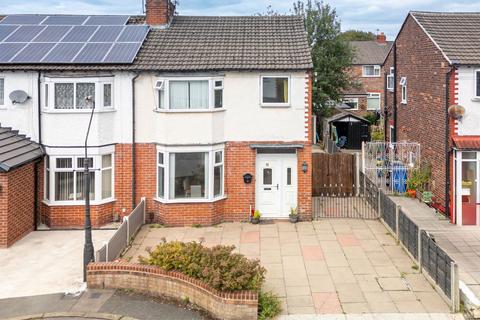 3 bedroom semi-detached house for sale, Waverley Avenue, Trafford M32