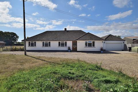 undefined, New Lane, New Milton, Hampshire. BH25 5TD