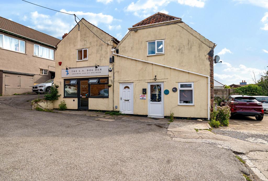 25b Weston Road