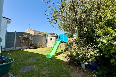 undefined, Sandringham Road, Gillingham ME8