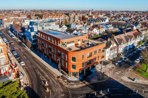 1 bedroom flat for sale, Broadway, Leigh-on-sea, SS9