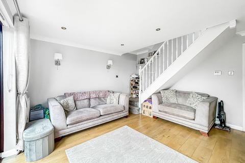40 Deanscroft Way, Stoke-on-trent, ST3 5XW