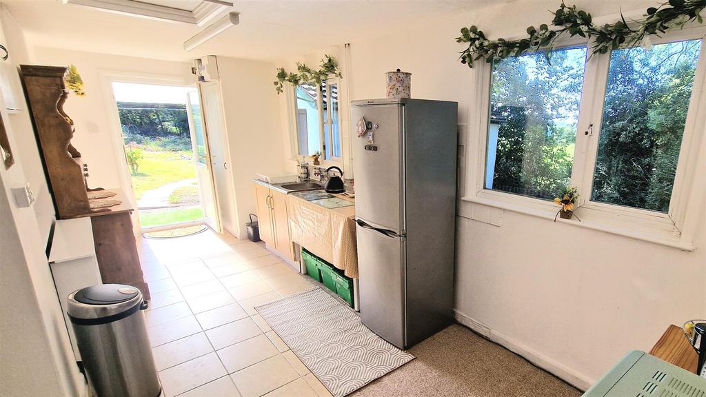 Kitchen area