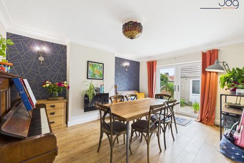 14 Cork Road, Lancaster, LA1 4BD