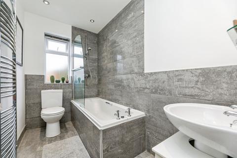 120 Brook Hill, Thorpe Hesley, Rotherham, S61 2PZ