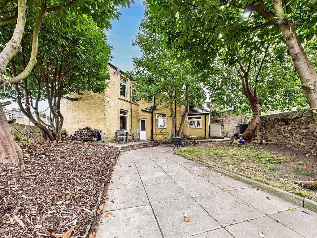 Spacious Garden with seating areas, rear of the...