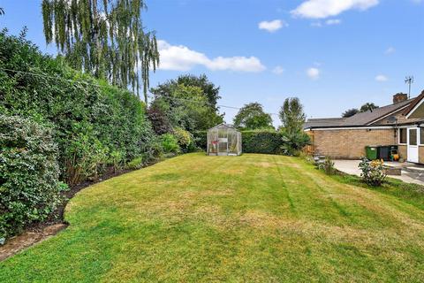9 Derwent Drive, Wheldrake, York, YO19 6AL