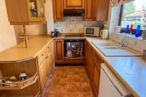 undefined, Cavalier Close, Newbury, RG14