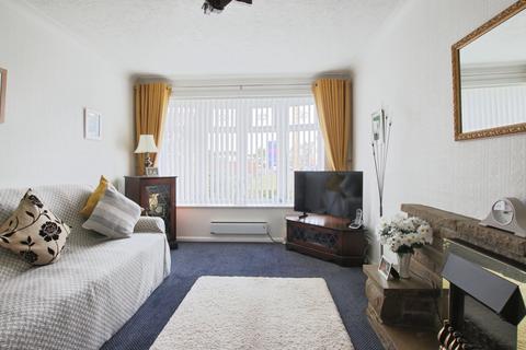 2 bedroom bungalow for sale, Manderville Close, Hedon, Hull,  HU12 8LT