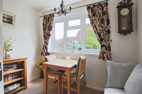 2 bedroom bungalow for sale, Manderville Close, Hedon, Hull,  HU12 8LT