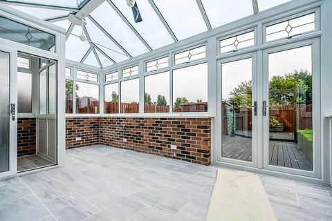 3 bedroom end of terrace house to rent, Buttermere Gardens, Merseyside L23