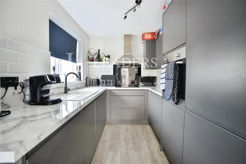 2 bedroom end of terrace house for sale, Stour Court, Braintree, Essex