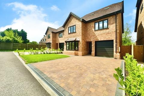 5 bedroom detached house for sale, Viking Way, Sevenoaks TN15