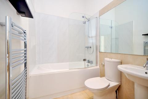 1 bedroom flat for sale, Brunswick Court, The Galleries, Warley, Brentwood,