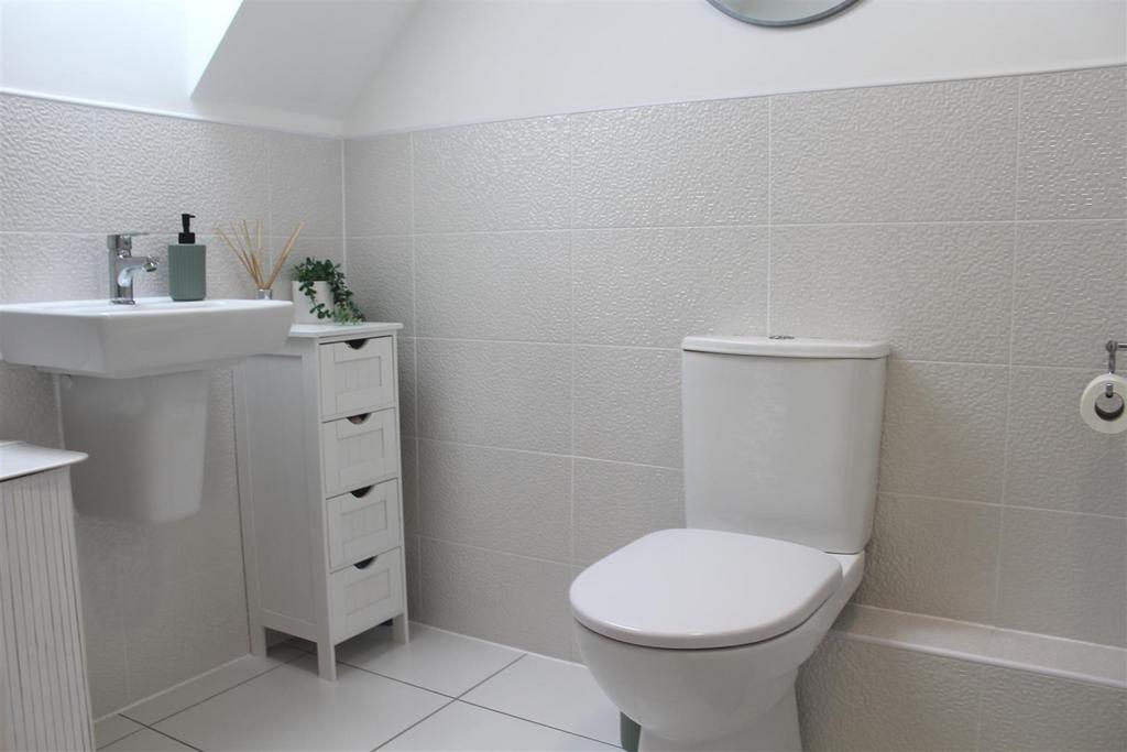En suite shower room