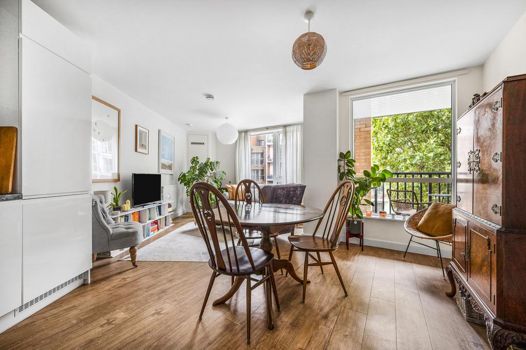 243 Rye Lane, Peckham, SE15 1 bed apartment - £390,000