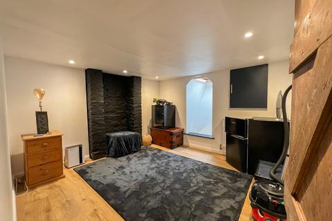 2 bedroom terraced house for sale, St. James Terrace, St James, Hereford, HR1