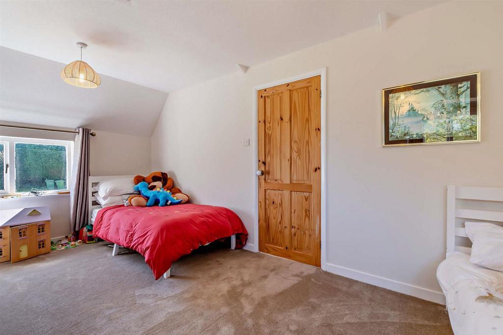 8641905-interior03-800.jpg