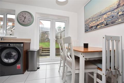 8 Bedale Drive, Morley, Leeds, LS27 8YF