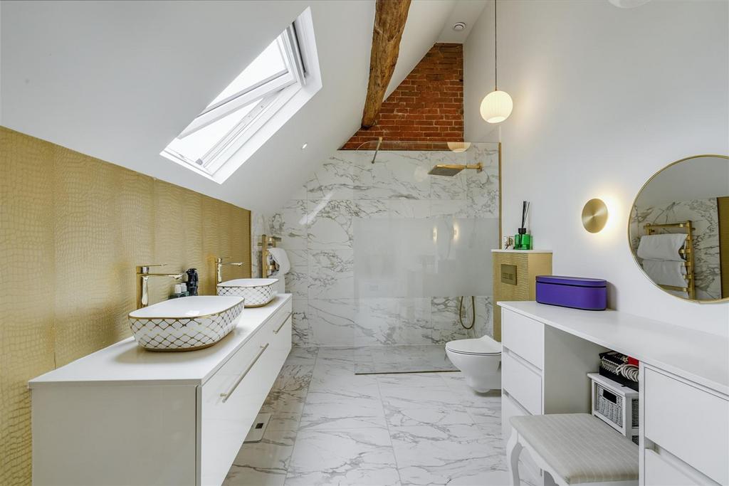 En-Suite Bed 1