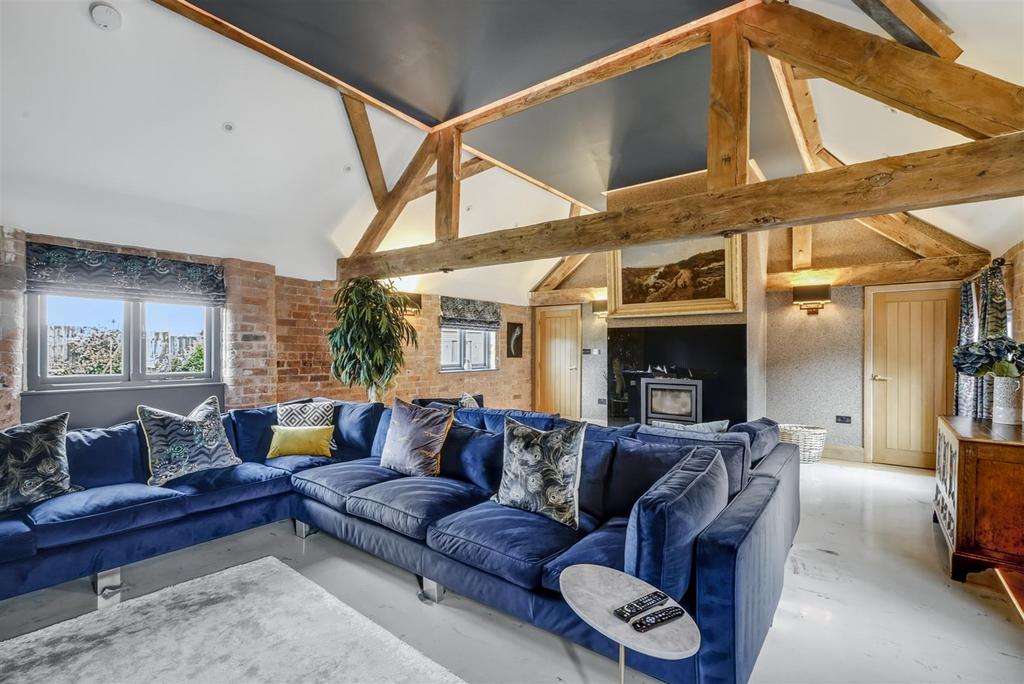 Sitting Room/Lounge