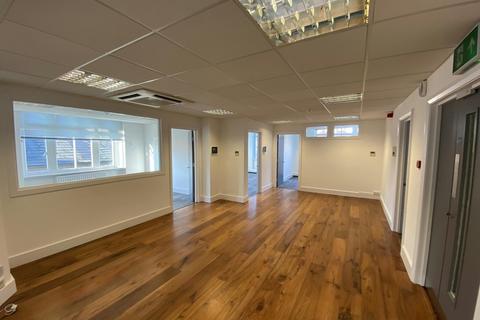 Office to rent, 18-20 George St Richmond TW9 1HY