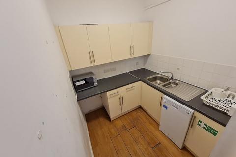 Office to rent, 42 Upper Richmond Rd W London SW14 8DD