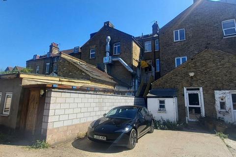 Retail property (high street) for sale, 130 Sheen Rd Richmond TW9 1UR