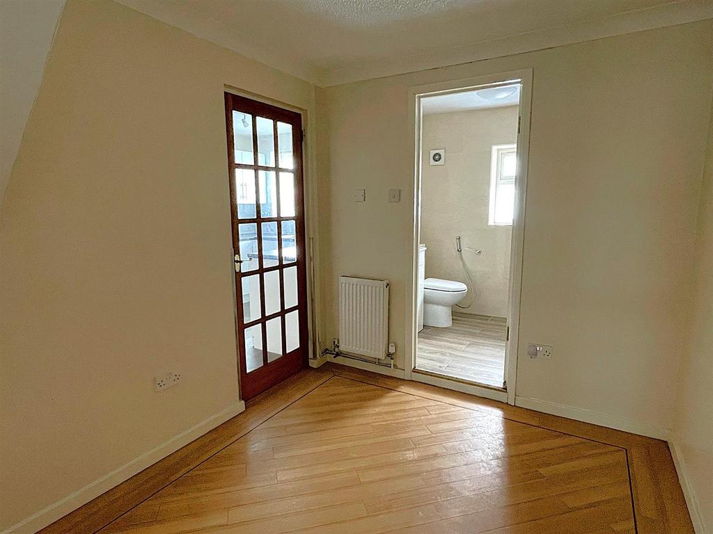 Garage conversion.jpg