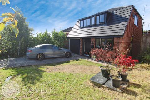 3 bedroom detached house for sale, Shawclough Way, Rochdale, OL12