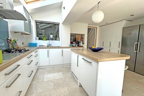 4 bedroom terraced house for sale, Chester Terrace, Brighton BN1