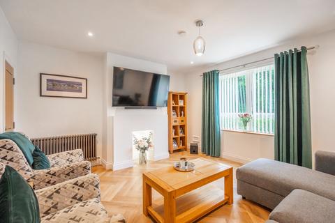 4 Courthill, Rosneath, Helensburgh, G84 0RN