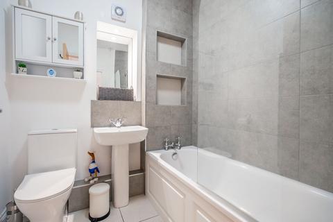 4 Courthill, Rosneath, Helensburgh, G84 0RN