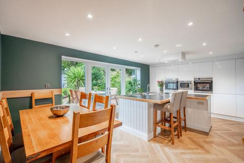 4 Courthill, Rosneath, Helensburgh, G84 0RN
