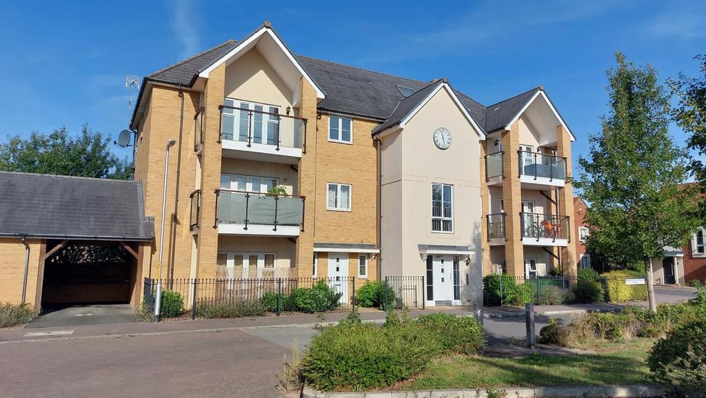 ronald-eastwood-row-ashford-2-bed-flat-for-sale-190-000