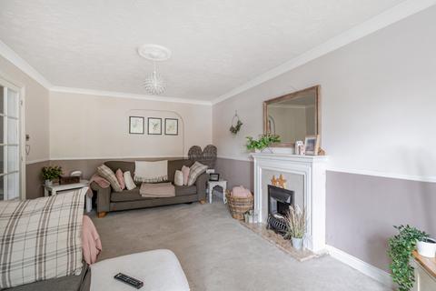 11 Abbotsmead Road, Belmont, Hereford, HR2 7SH