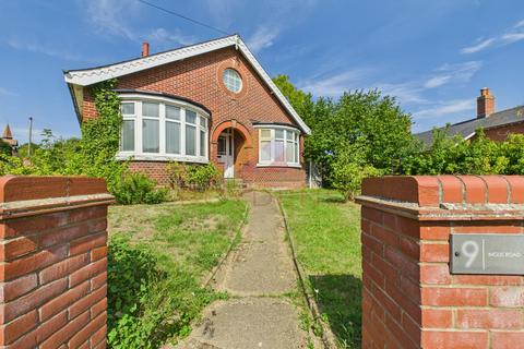 4 bedroom detached house for sale, Inglis Road, Colchester CO3