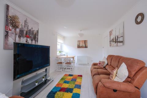 35 Cornhill Gardens, Aberdeen, AB16 5YH