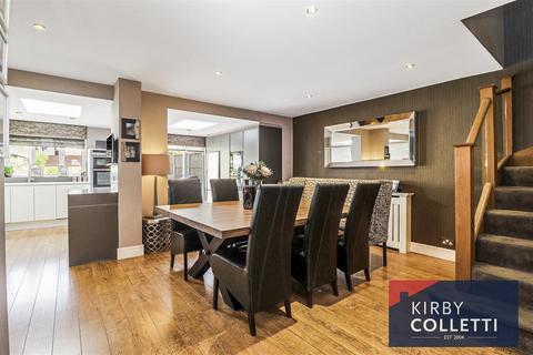 3 bedroom semi-detached house for sale, Highland Road, Nazeing