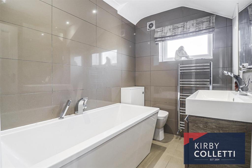 Family bathroom